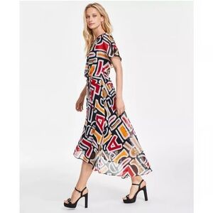 Karl Lagerfeld Maxi Dress Size 2 NWT $158 Flowy Timeless Dress Resort Wear
